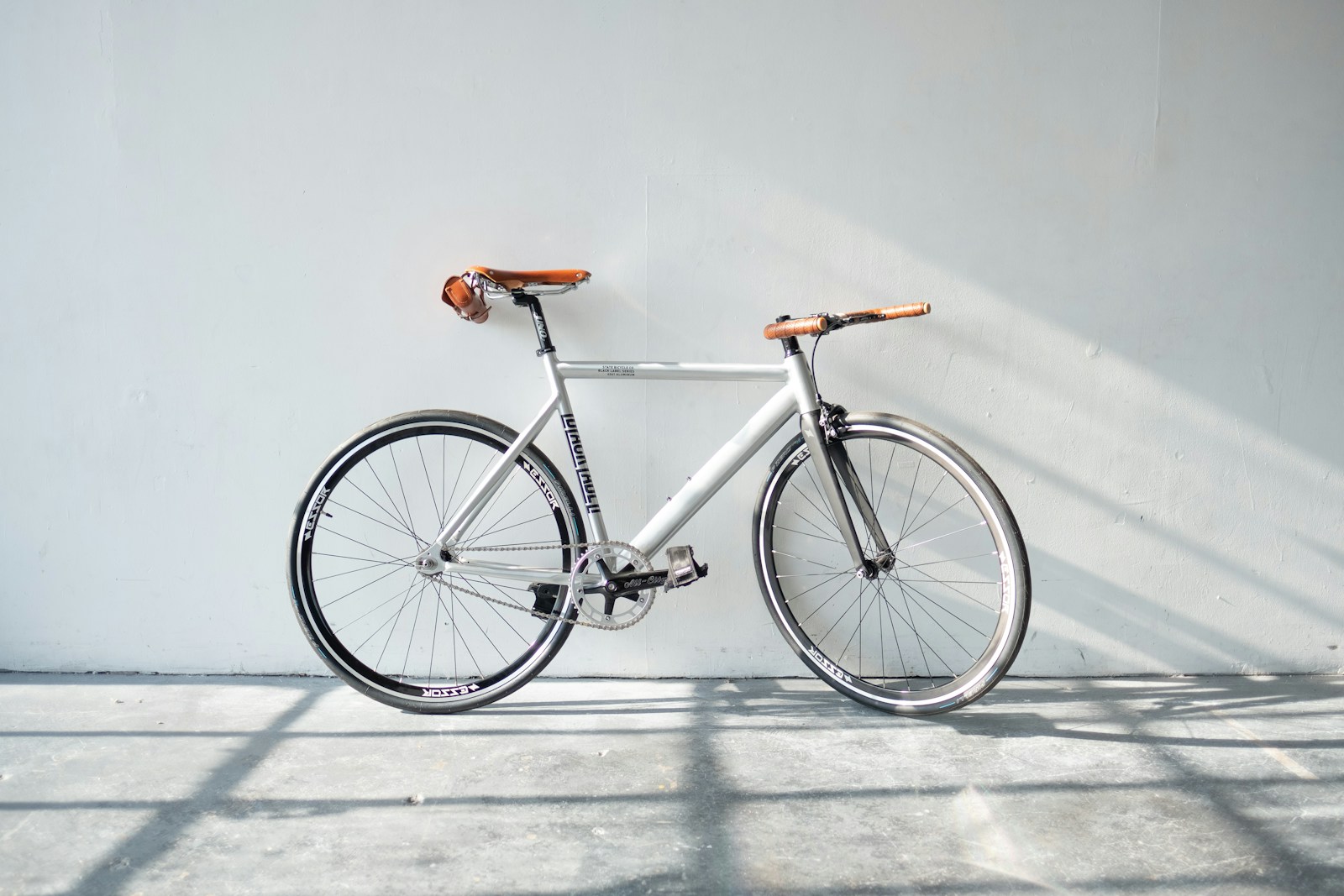 Cycling groups in Berlin: casual rides, routes, and the no-pressure way to start