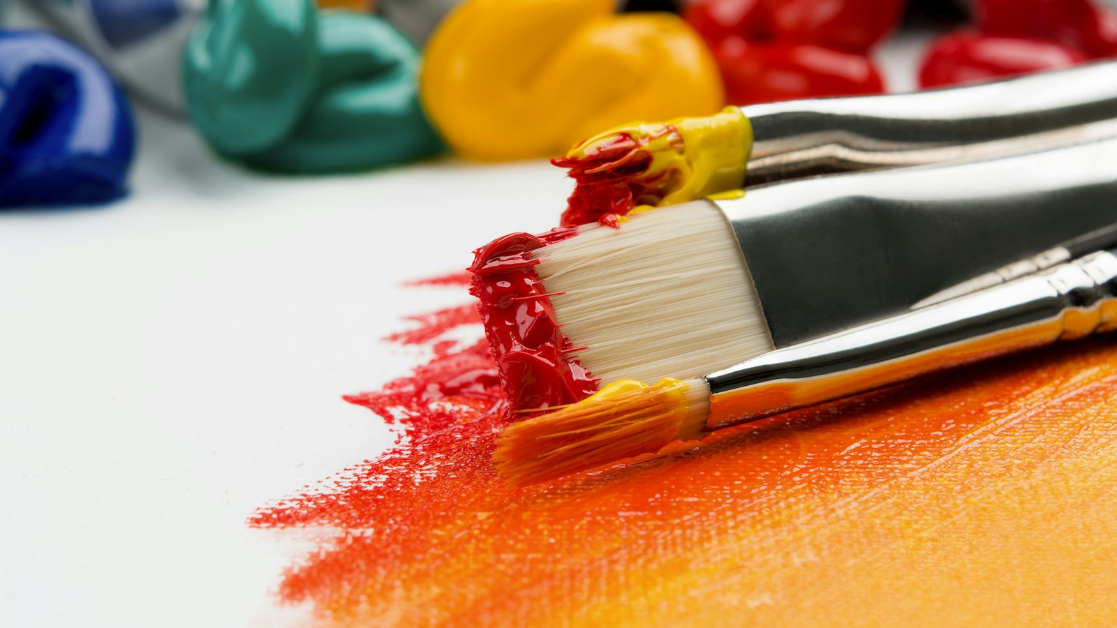 Art Workshops in Berlin: beginner-friendly ways to show up, meet people, and come back