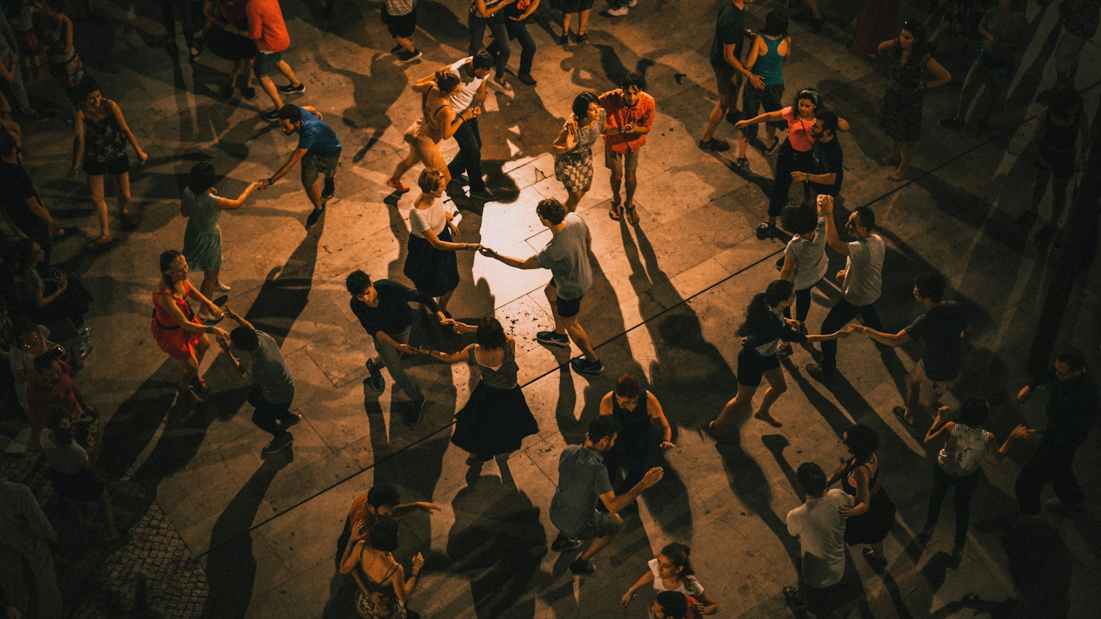 Dance Classes in Berlin: beginner-friendly ways to show up, meet people, and come back